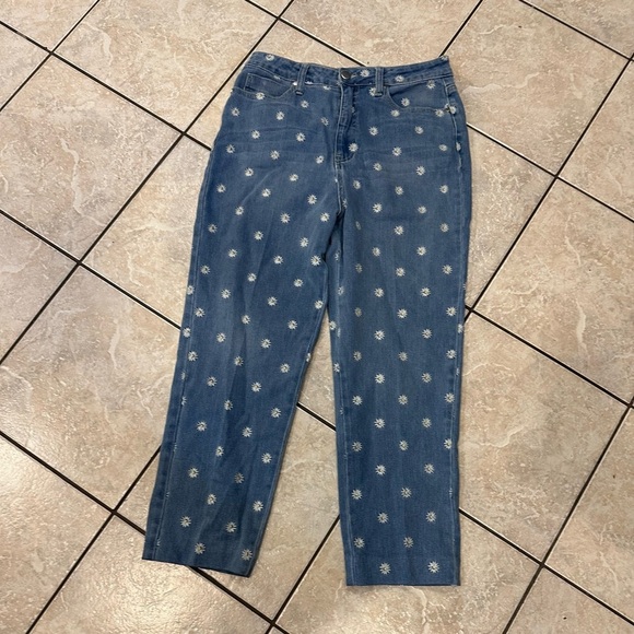 BP Stylish Cropped Blue Women's Jeans with Daisy Pattern Size 29 - Picture 1 of 6